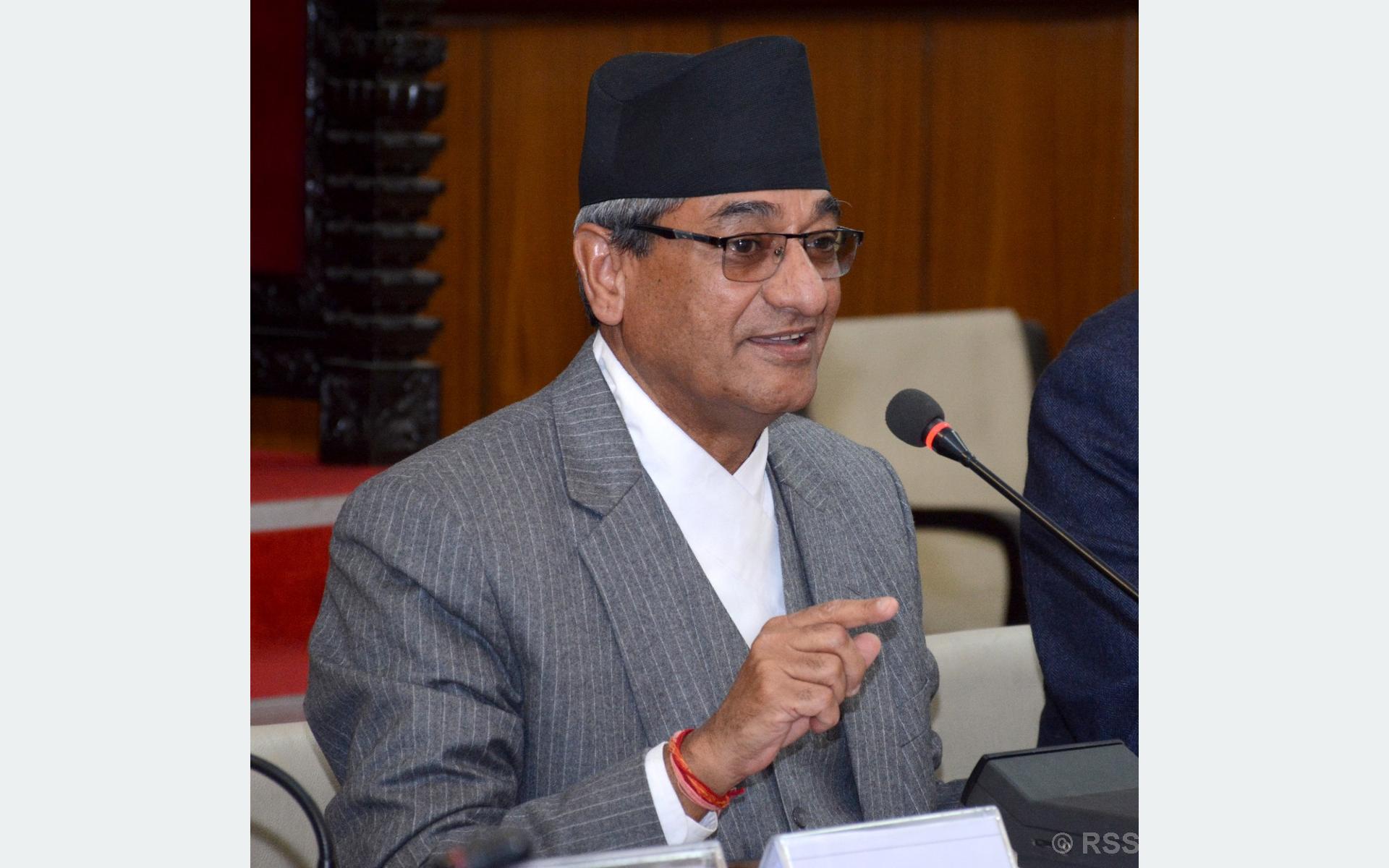 संविधान संशोधन गर्न कांग्रेस एमालेले चाँडै कार्यदल बनाउँछन् : गृहमन्त्री  लेखक