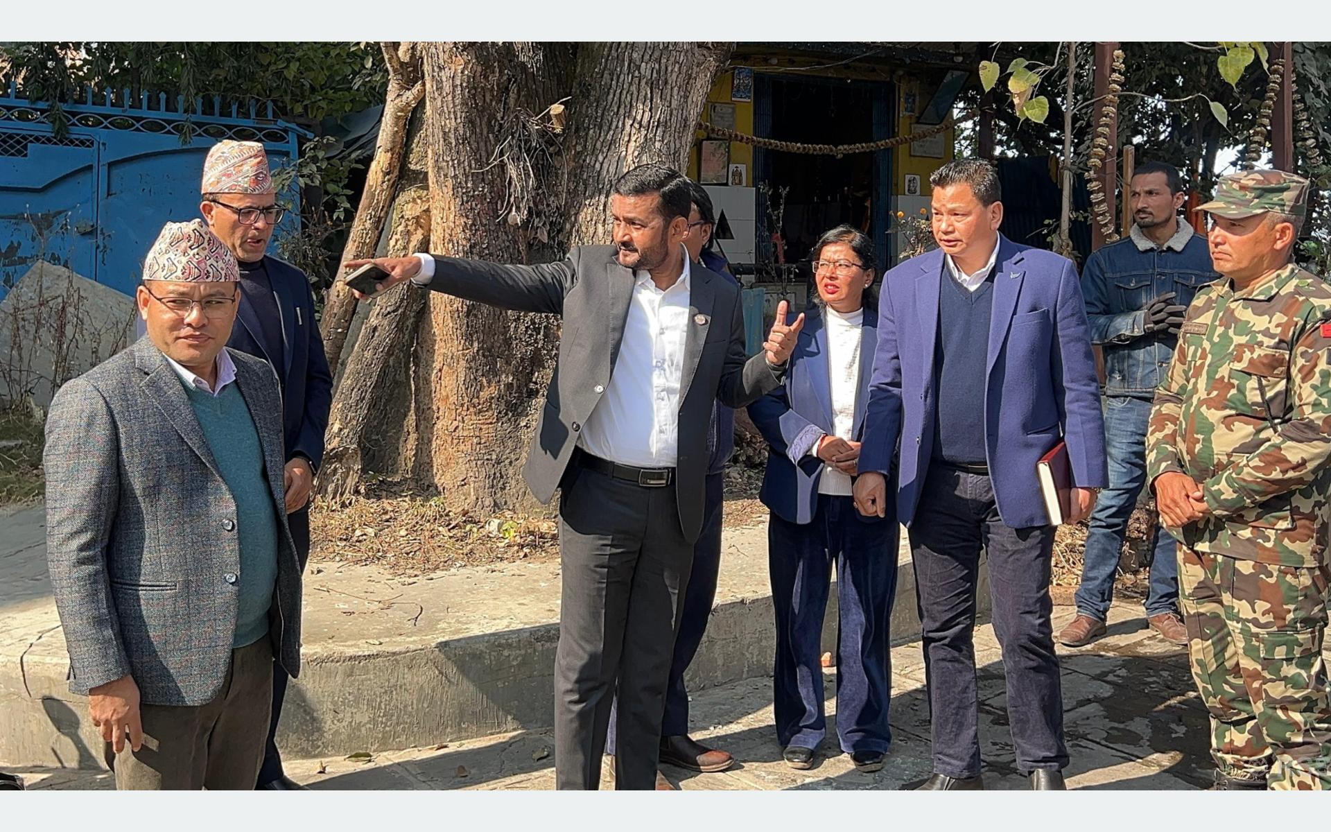 खानेपानी वितरण सुनिश्चित गर्न मन्त्रीको निर्देशन