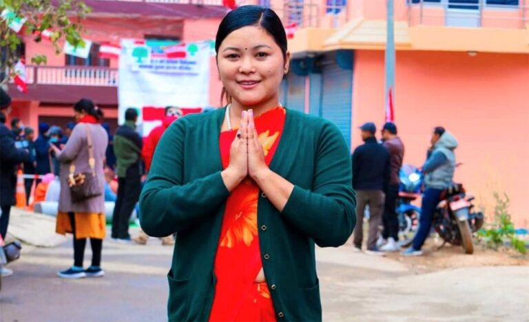 रिक्त रहेको गण्डकीको सांसदमा सुनिता थापालाई पठाउने कांग्रेसको निर्णय