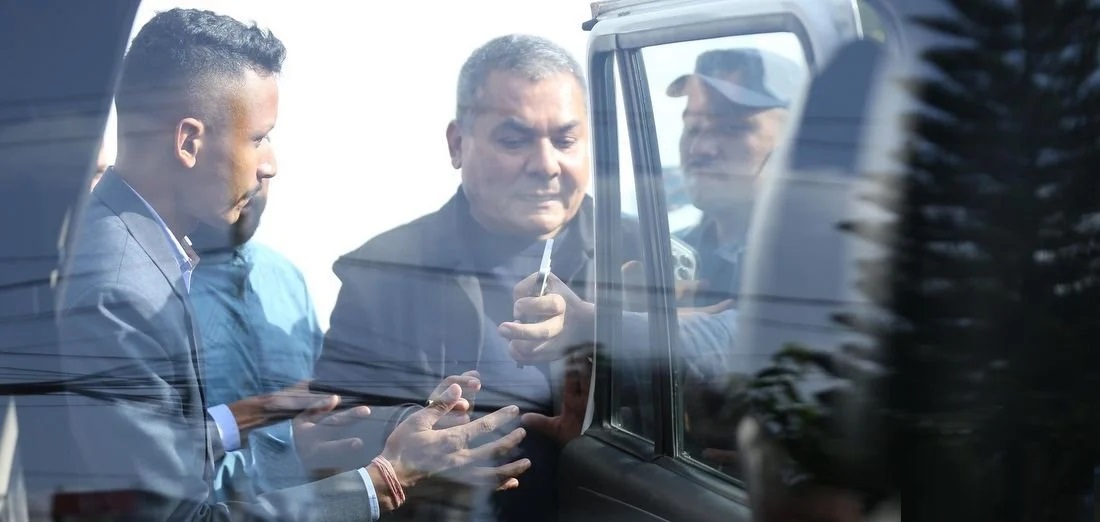 सर्वोच्चले भन्यो- दुर्गा प्रसाईंलाई अदालतमा उपस्थित गराउनु