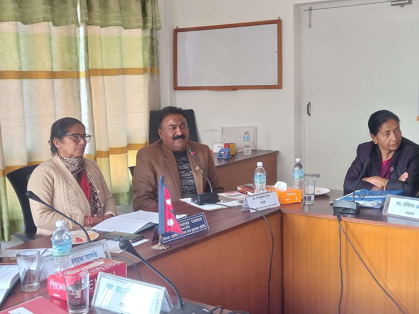 छुवाछूतबारे बनेका कानुन कडाइका साथ लागू गर्नुपर्छ: मन्त्री गुप्ता