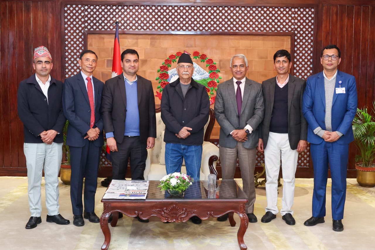 स्वास्थ्य बीमा रकम पाँच लाखसम्म पुर्‍याउने आधारसहित प्रधानमन्त्रीसमक्ष कार्ययोजना प्रस्तुत