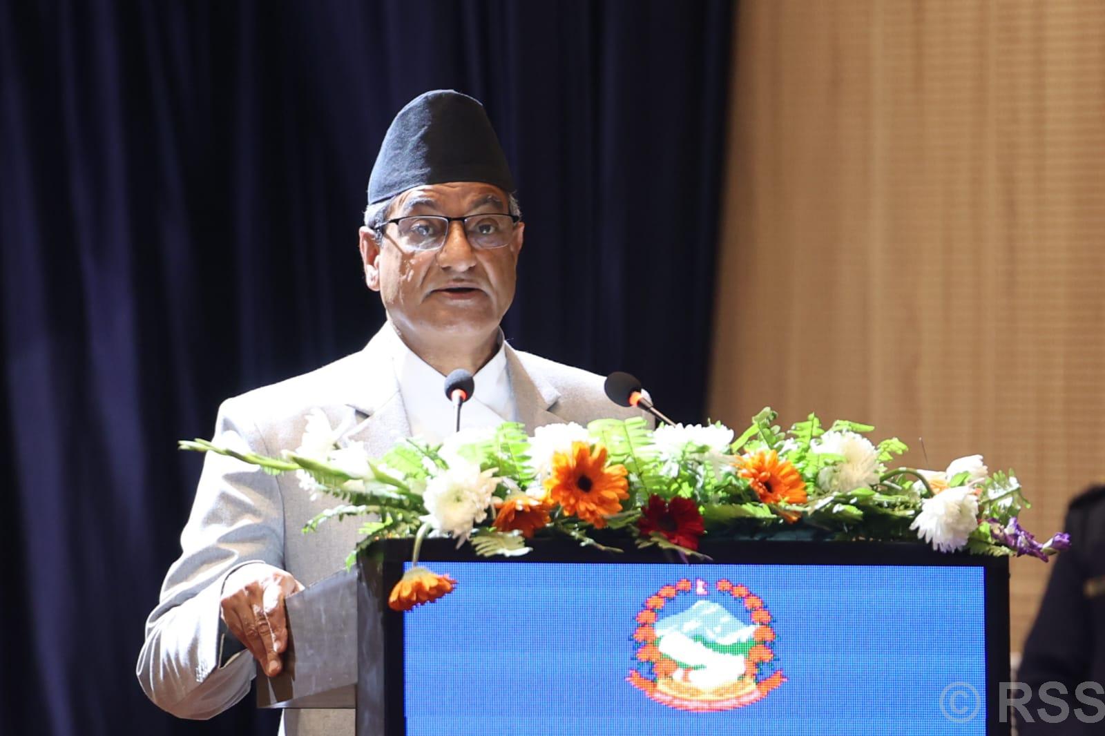 नीतिगत र कानुन सुधार मन्त्रालयको प्राथमिकतामा छ : गृहमन्त्री