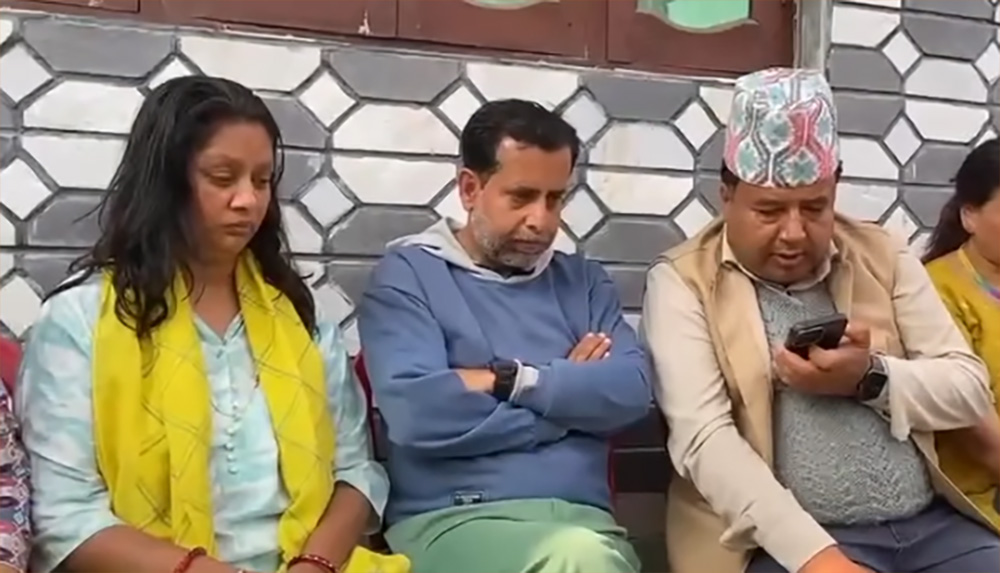 प्रकृतिका आमाबाबुसँग प्रकृतिलाई न्याय दिलाउने  प्रधानमन्त्रीकाे प्रतिबद्धता