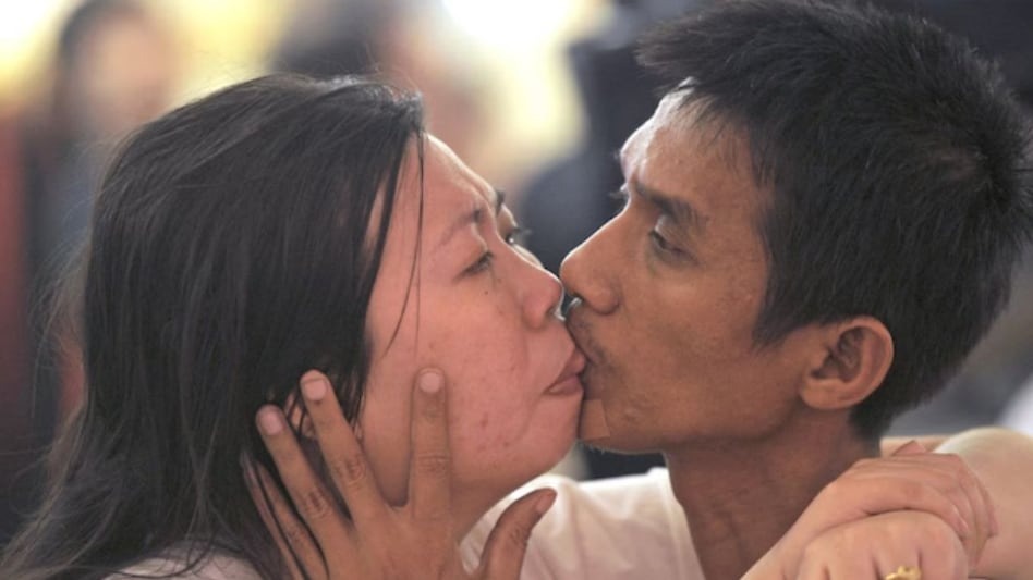 ५८ घण्टासम्म एकअर्कालाई चुम्बन गरेर विश्व रेकर्ड बनाएका जोडीको सम्बन्ध विच्छेद