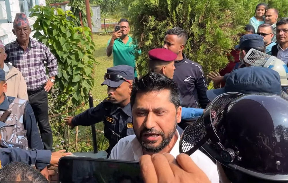 अदालतको आदेशलाई सम्मान छ : रवि