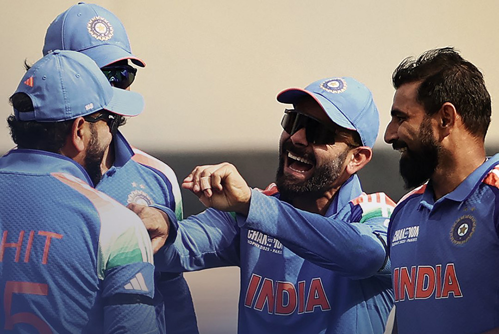 भारत आइसीसी प्रतियोगिताको १४औं फाइनल खेल्दै