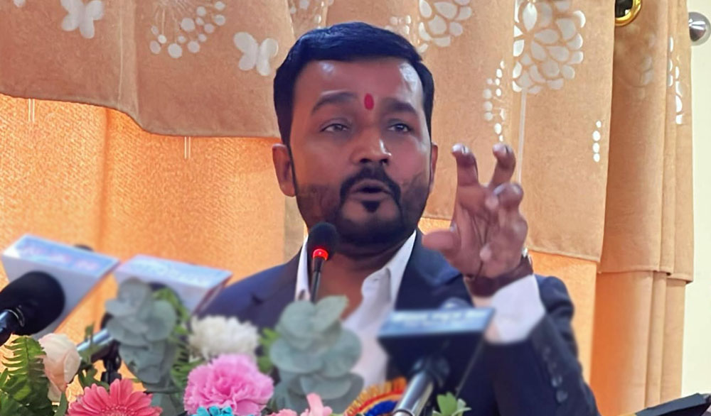 जनतालाई गुणस्तरीय खानेपानी प्रदान गर्न सरकार प्रतिबद्ध छ : मन्त्री यादव