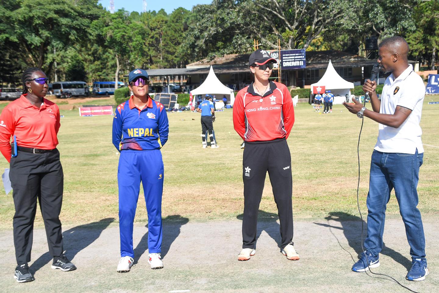 हङकङले नेपाललाई दियो १०५ रनको लक्ष्य