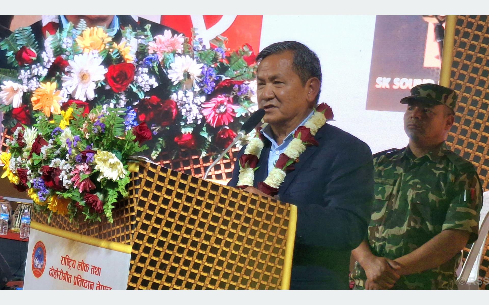 गण्डकी प्रदेश लोक साहित्य र संस्कृतिको उर्वरभूमि : मन्त्री गुरुङ