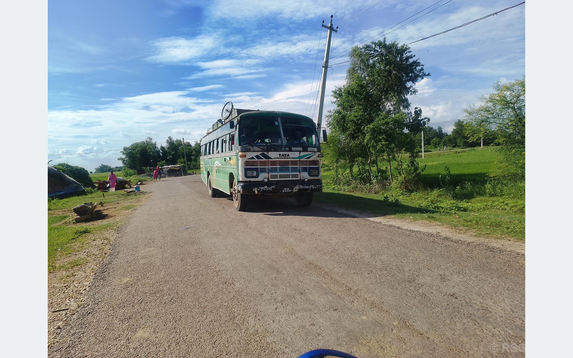 हुलाकी सडकले सुगम बन्यो नरैनापुर