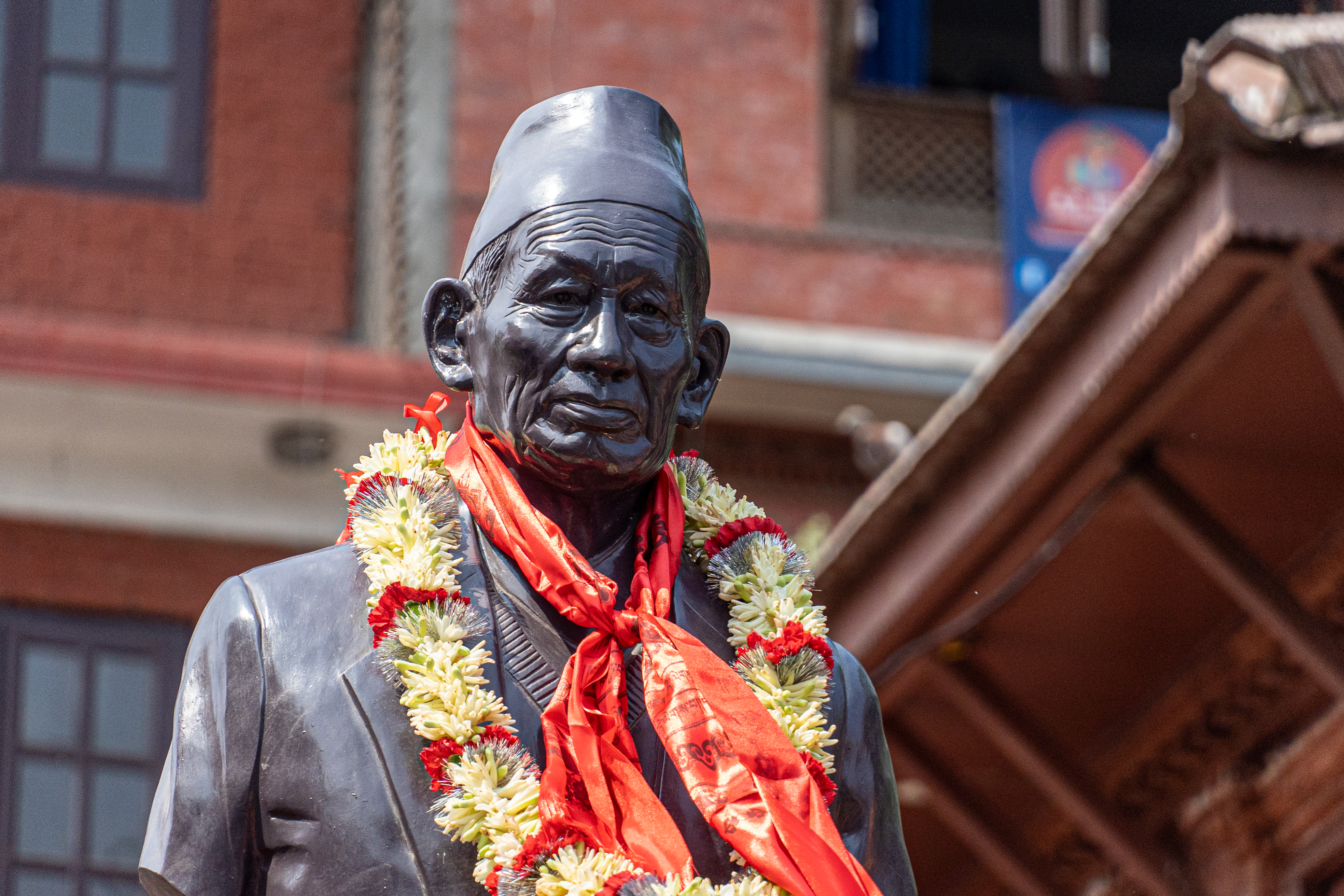 सत्यमोहन जोशीको शालिक अनावरण (तस्बिरहरू)