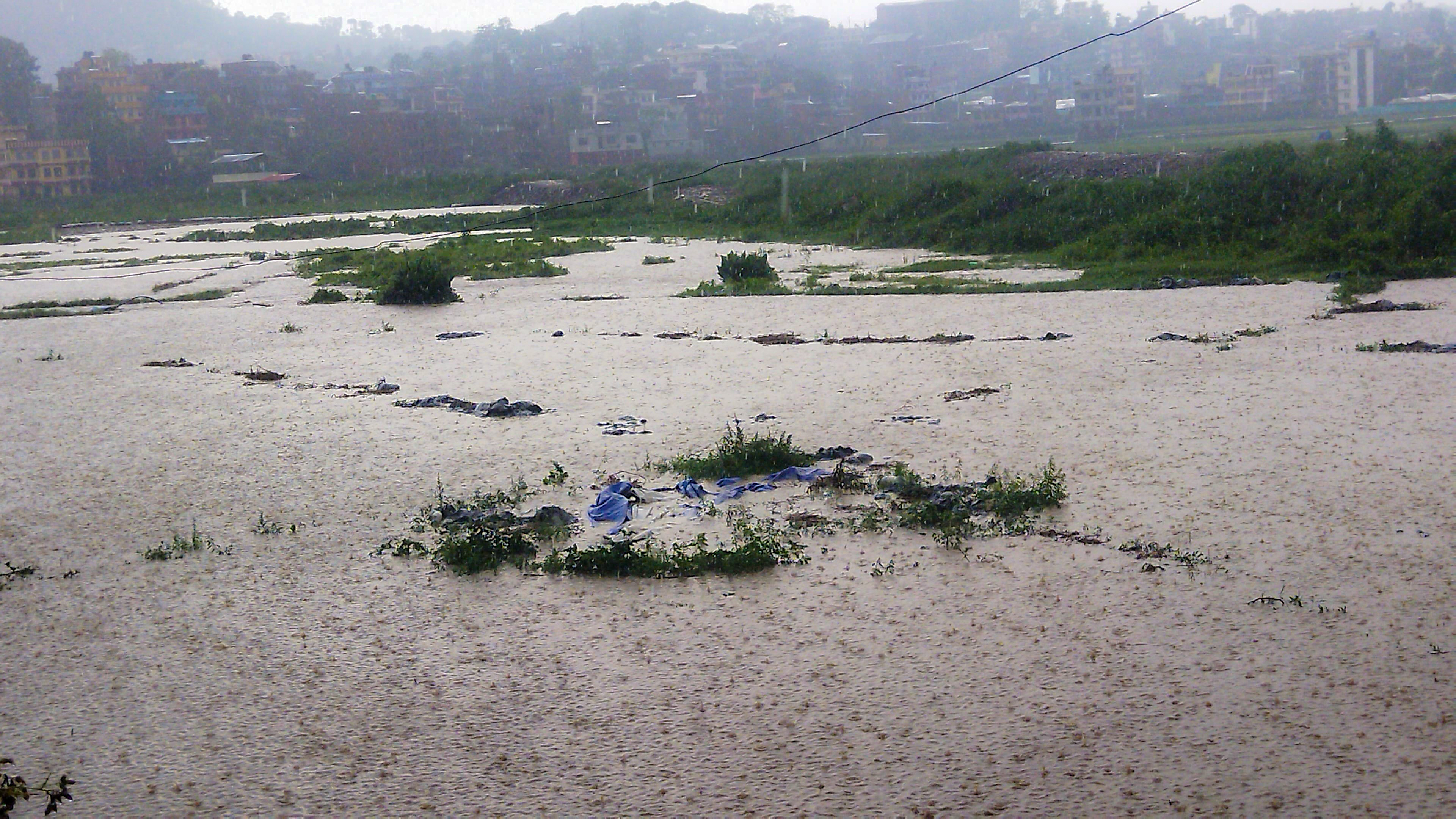 देशका केही ठाउँमा भारी वर्षा, काभ्रेकाे पनौतिमा बाढी