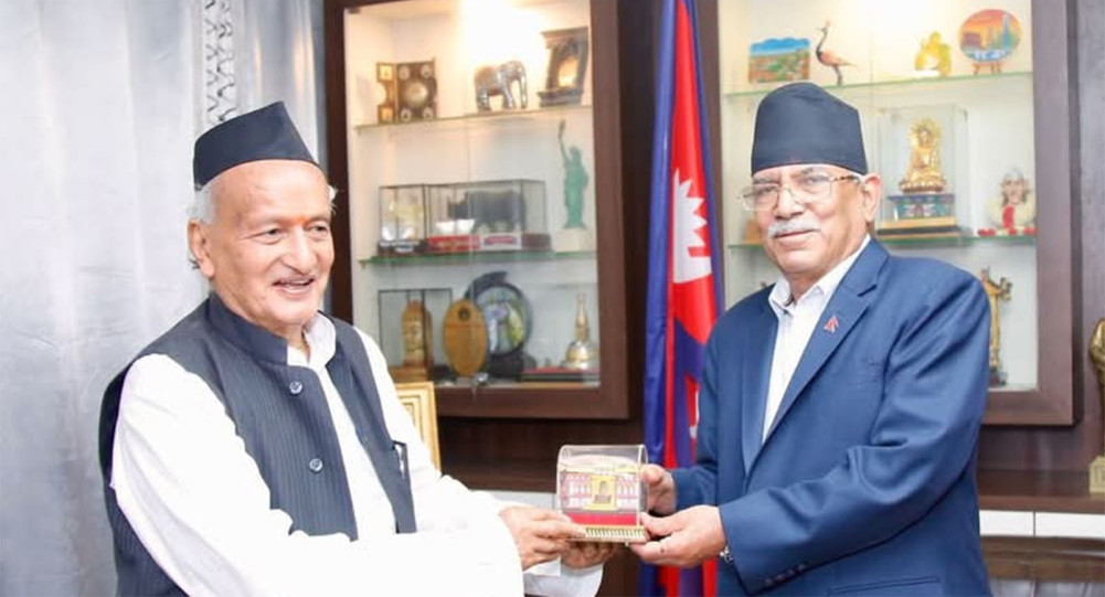 ‘म्याराथन’ शैलीमा भाजपा नेता कोश्यारीको राजनीतिक भेटवार्ता