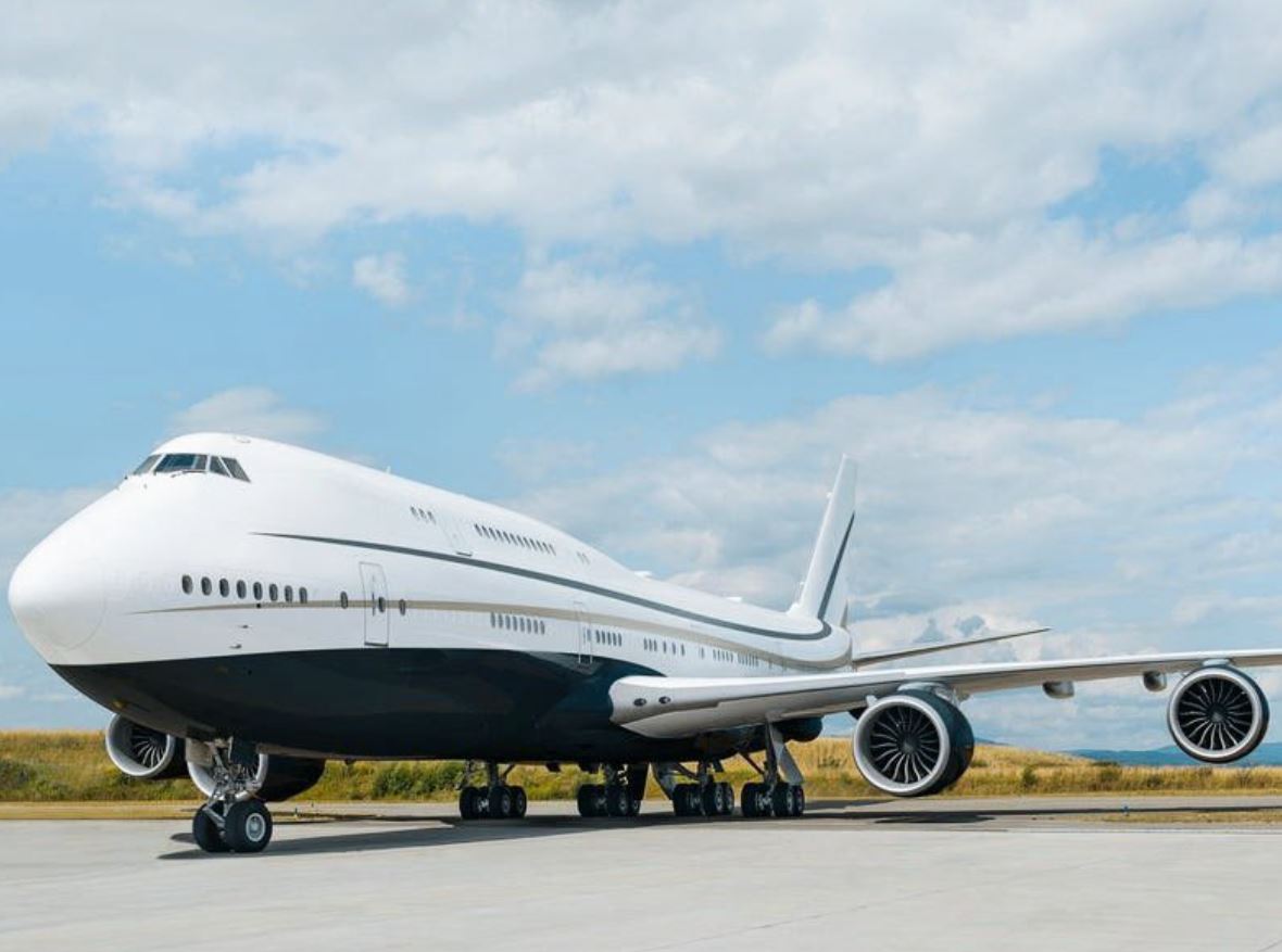 कतारले ट्रम्पलाई ५५ अर्बको लक्जरी बोइङ जेट उपहार स्वरूप दिने