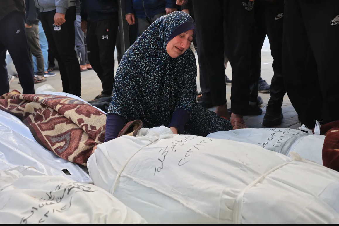 इजरायली हवाई आक्रमणबाट गाजामा कम्तीमा ८१ जनाको मृत्यु