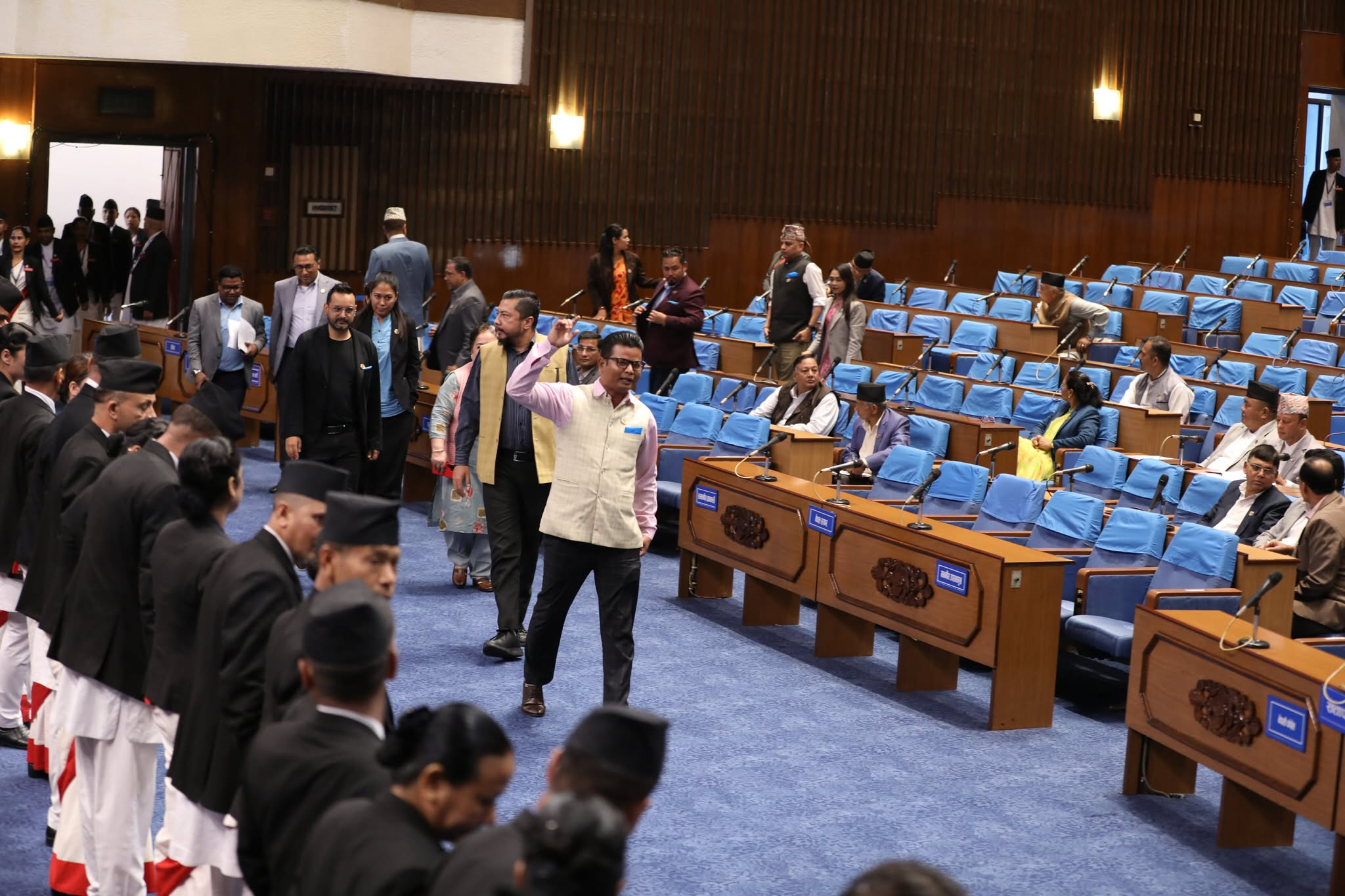 भिजिट भिसा प्रकरण : रास्वपाले स्वीकारेन छानबिन समिति