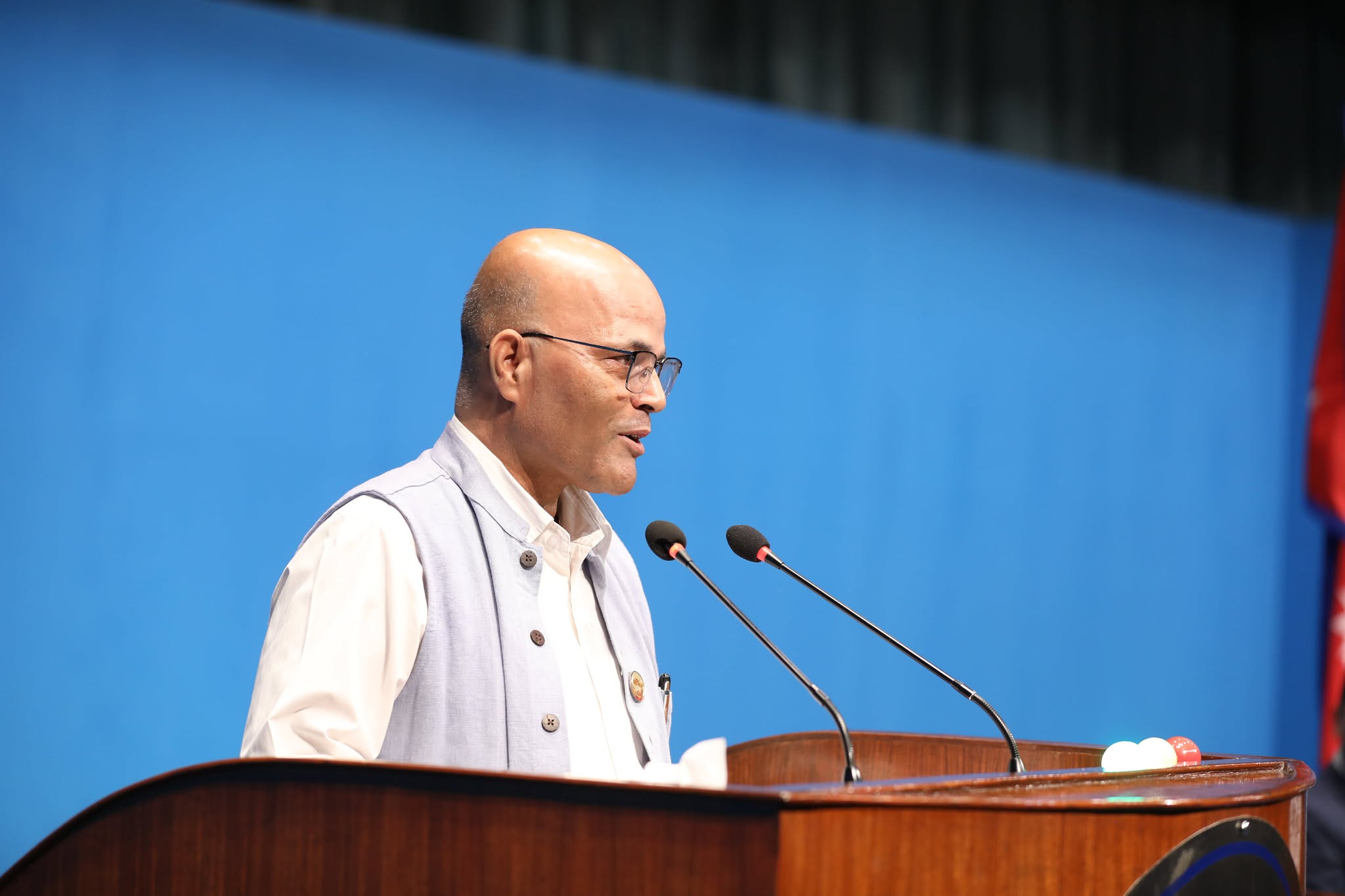 ‘पाँच वटा जिल्लाबाहेक अरु भाडामा दिए हुन्छ’ भन्ने अभिव्यक्ति हटाउन सभामुखको निर्देशन