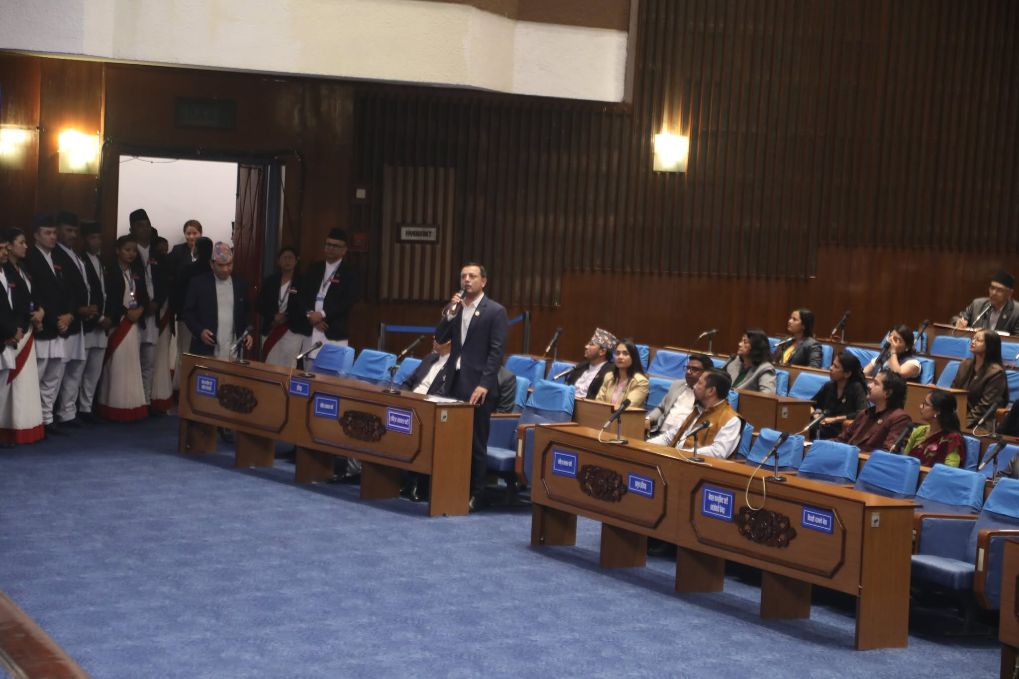 रामहरिलाई डिपीको जवाफ- म चोरेर खाने मान्छे होइन