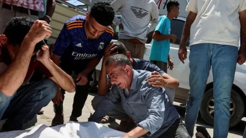 गाजामा इजरायली ड्रोन आक्रमणमा १८ प्यालेस्टिनीको मृत्यु