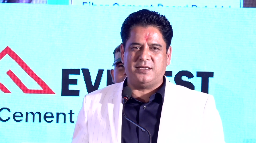 निराशा चिर्दै नेपाल अगाडि बढि रहेको छ : मन्त्री भण्डारी