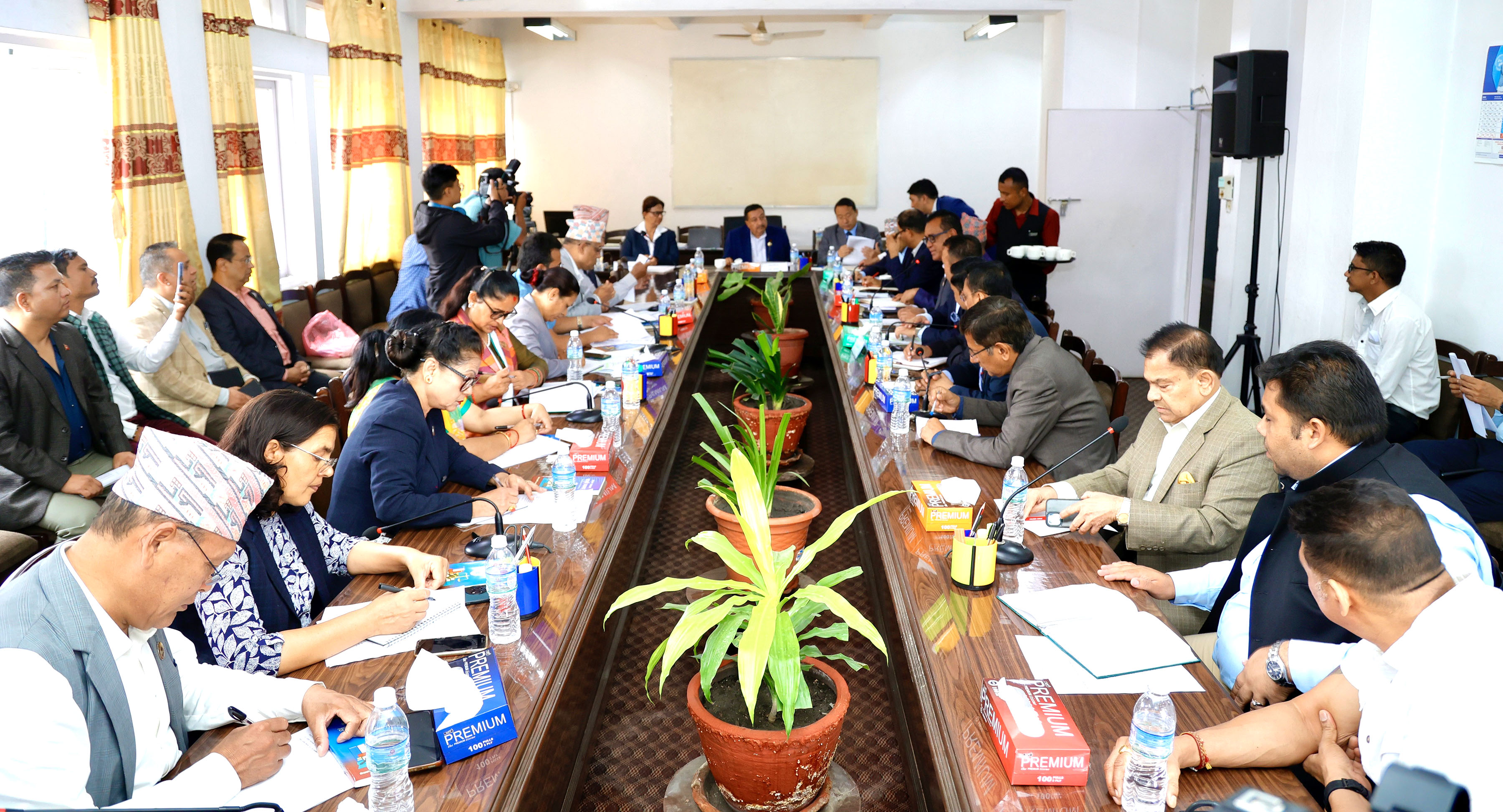 सुनचाँदीमा लगाउने घोषणा गरिएको कर फिर्ता गर्न माग