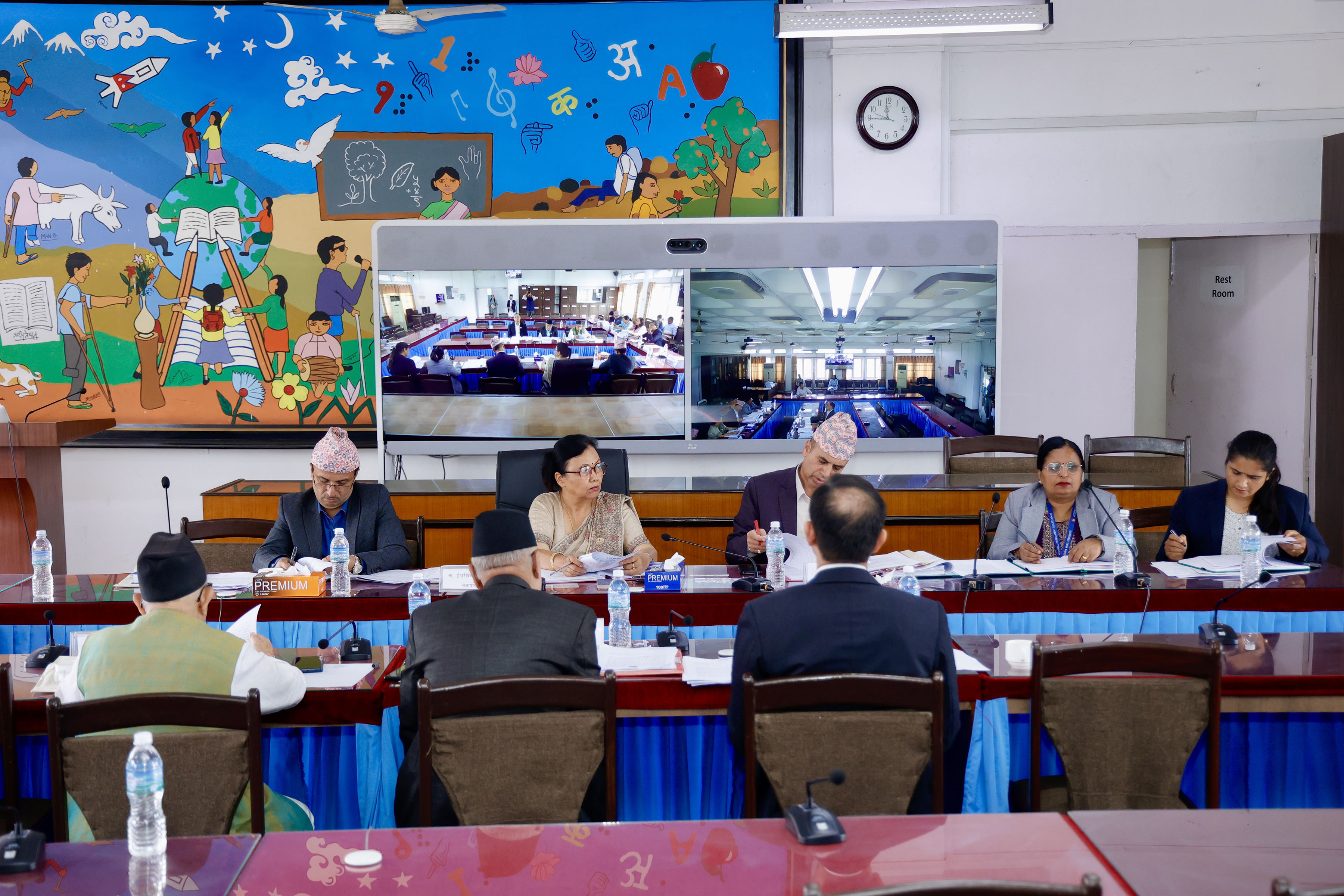 प्रस्तावित तीन न्यायाधीशविरुद्धका उजुरीमाथि छलफल