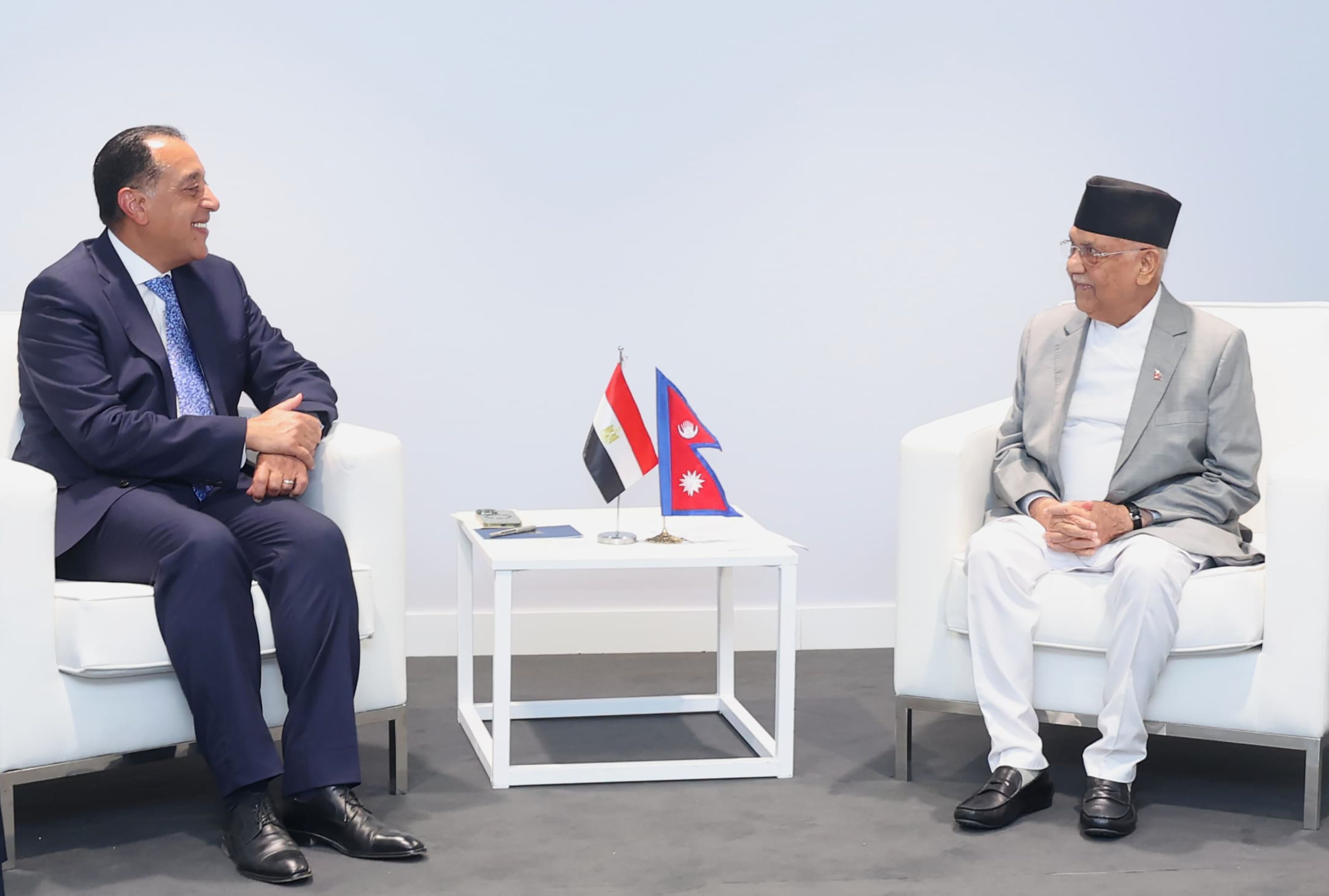 प्रधानमन्त्री ओलीसँग इजिप्ट र पोर्चुगलका प्रधानमन्त्रीको छुट्टछुट्टै भेटवार्ता