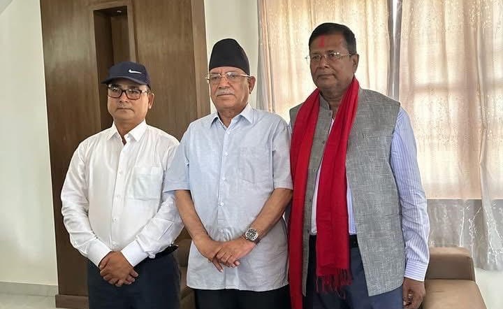 बाम नेता साह माओवादी केन्द्रमा प्रवेश