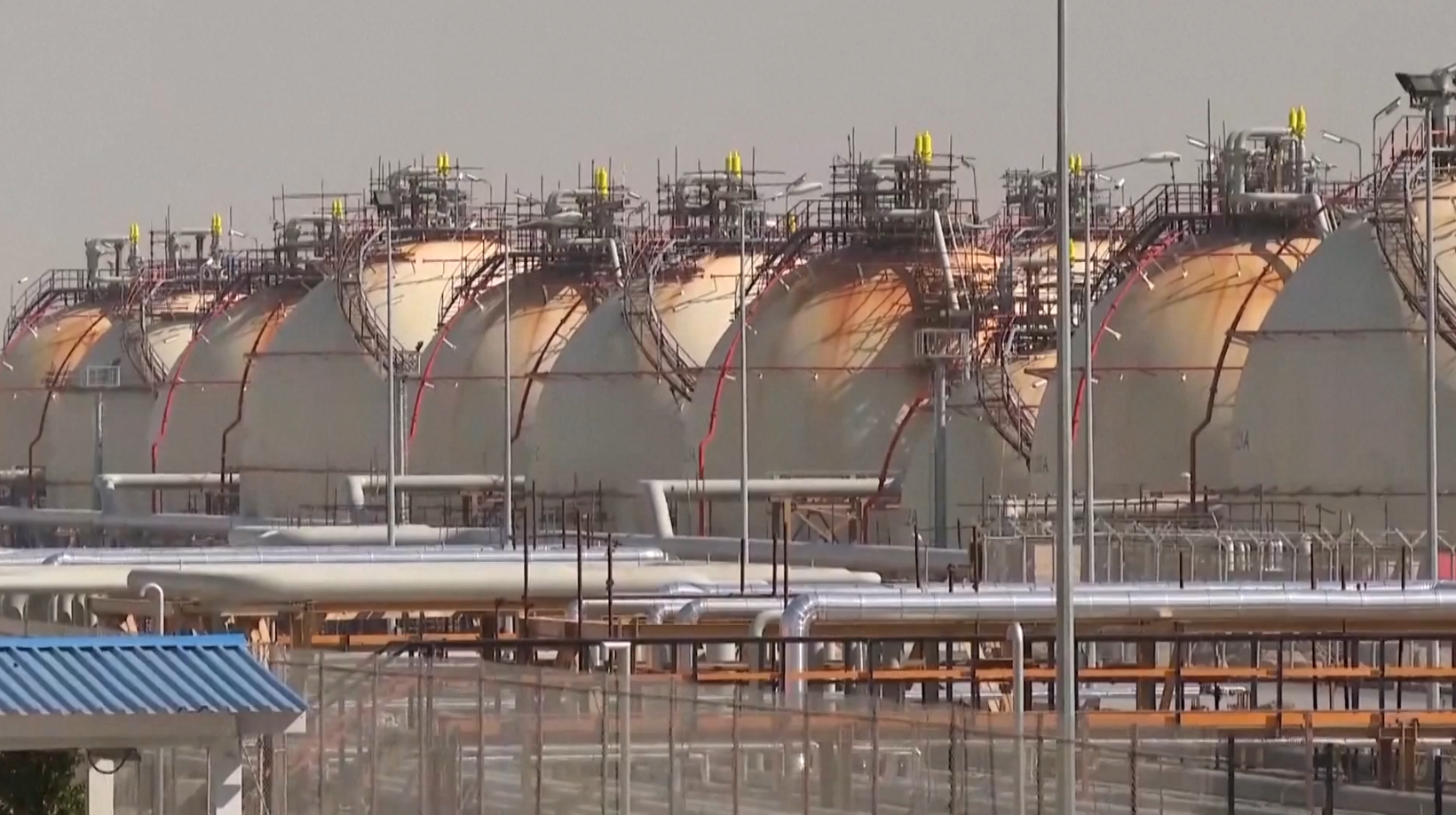 इजरायल-इरान द्वन्द्वले बजारमा अस्थिरता बढाएपछि तेलको भाउमा वृद्धि