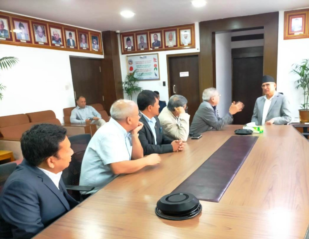 भ्याट पुनरावलोकन गर्न अर्थमन्त्री पौडेलसमक्ष चेम्बरको ध्यानाकर्षण