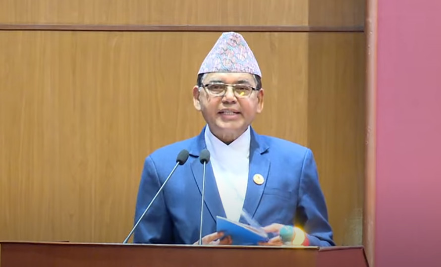 ‘फास्ट ट्रयाक’ बाट कमला नदीमा नयाँ पुल निर्माण गर्छौँ: मन्त्री दाहाल