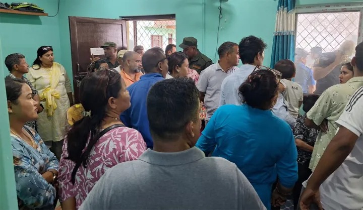 हेटौँडा उपमहानगरपालिका-१ का वडा अध्यक्षमाथि कार्यकक्षमै आक्रमण