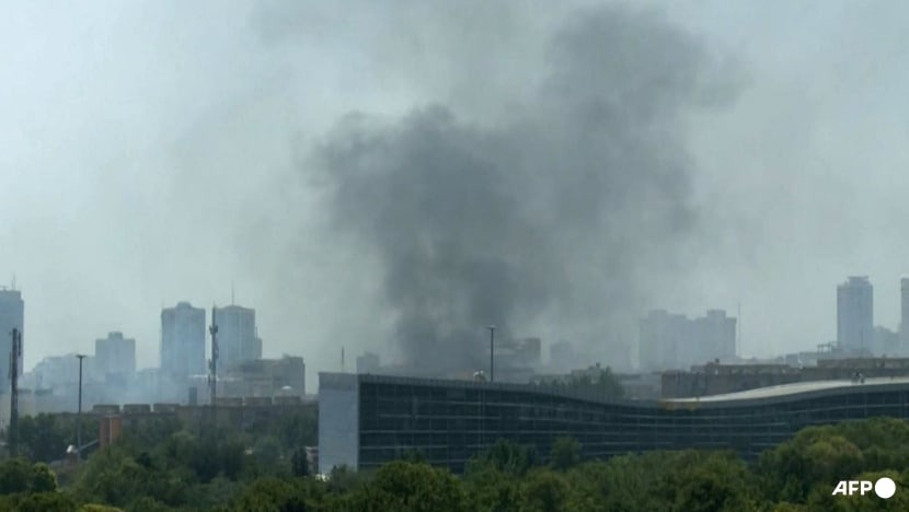 इजरायलद्वारा तेहरानमा शक्तिशाली आक्रमण, इरानी सुरक्षा निकाय र इभिन जेललाई निशाना