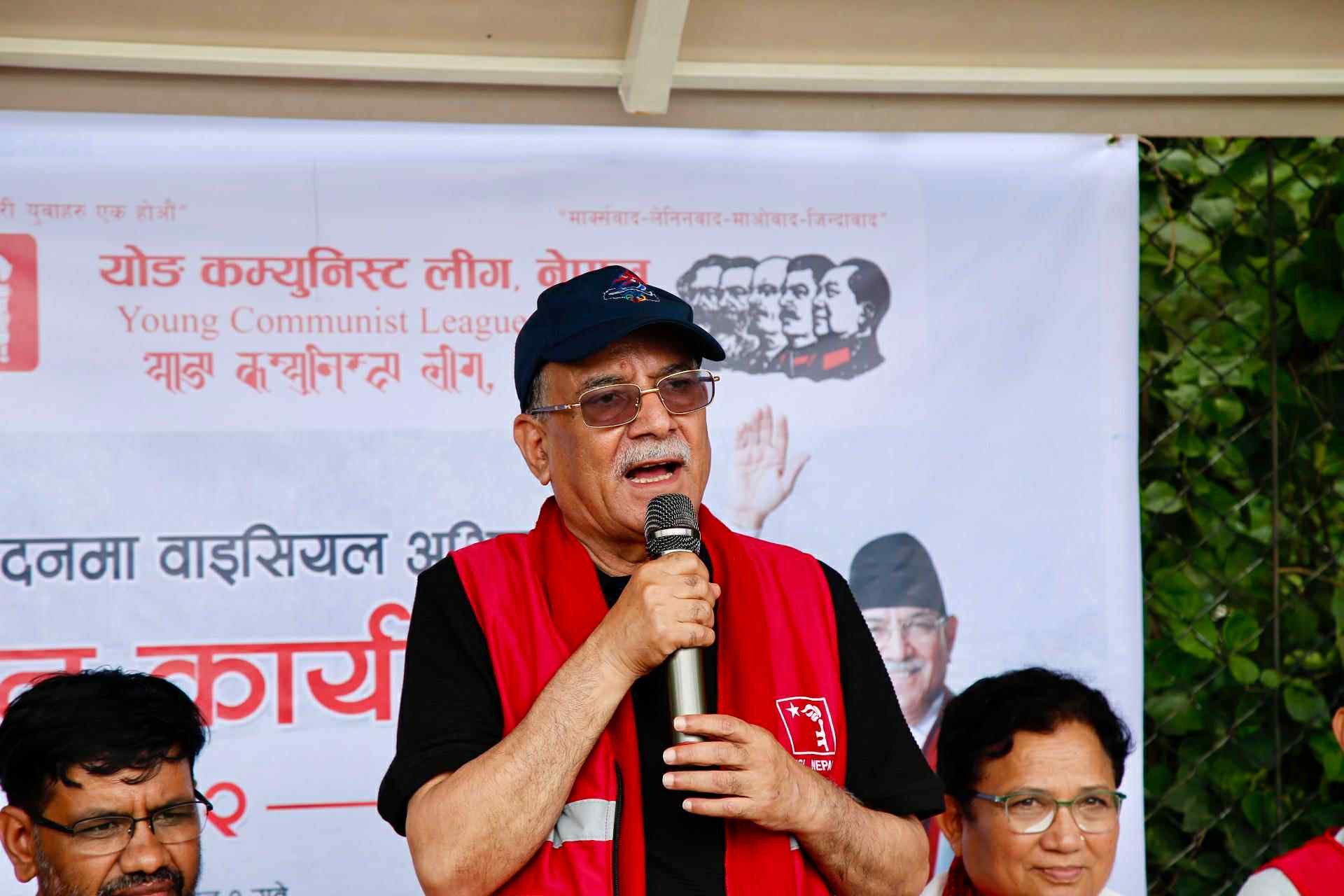 भ्रष्टाचारविरुद्ध सडक संघर्ष गर्ने प्रचण्डको चेतावनी