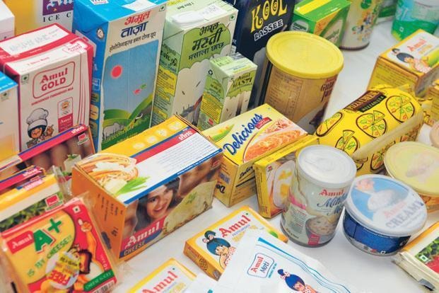 भारतबाट प्रतिबन्धित दुग्ध पदार्थको अवैध आयात, नेपाली उत्पादन बिक्री नभएर गोदाममै