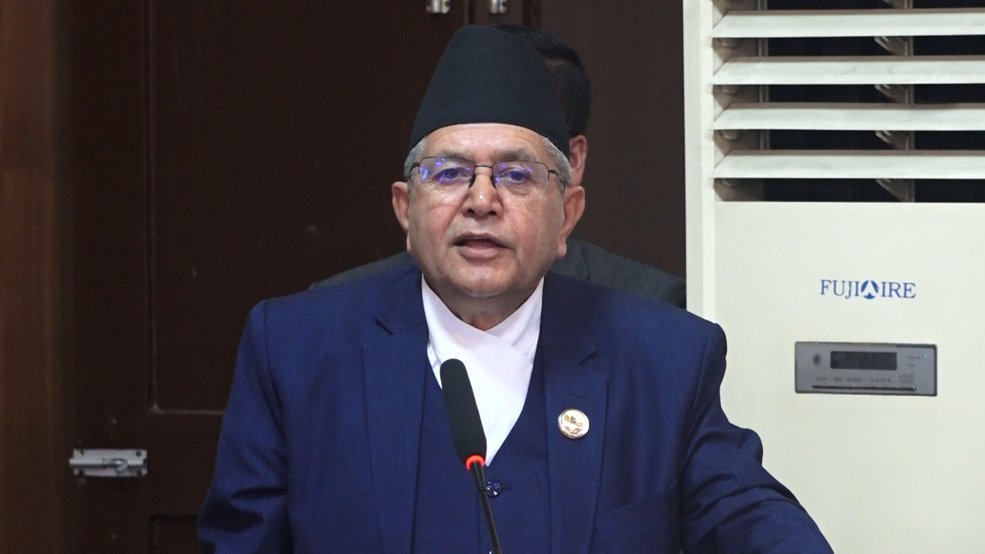 अविश्वास बढेको छ, सुरक्षाका लागि सरकार जिम्मेवार हुनुपर्छ : सभामुख घिमिरे