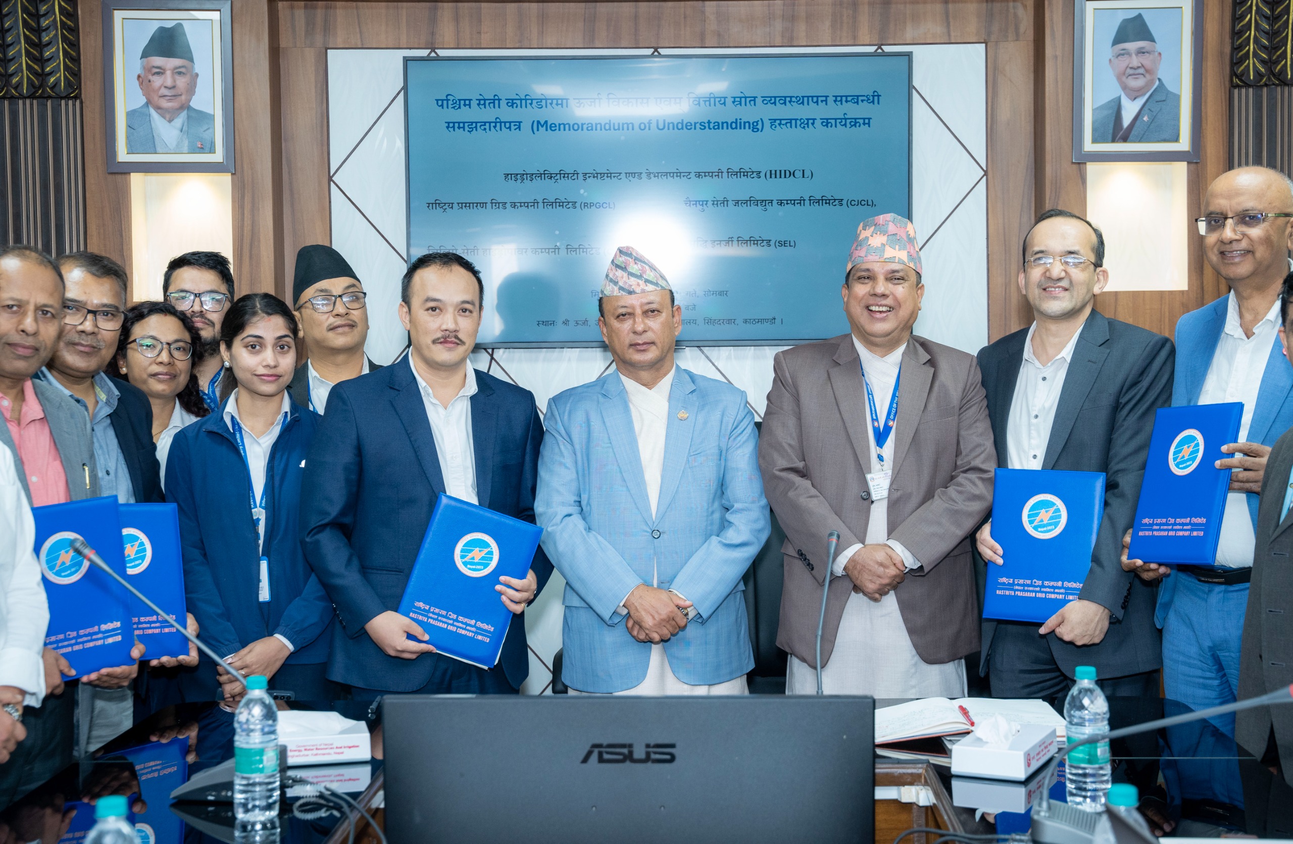 उत्पादित विद्युत् प्रसारण लाइनको अभावले खेर जाने अवस्था रहँदैन: ऊर्जामन्त्री खड्का