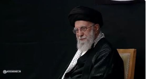 युद्ध बंकरवाट पहिलो पटक निस्के इरानी सर्वोच्च नेता खामोनी