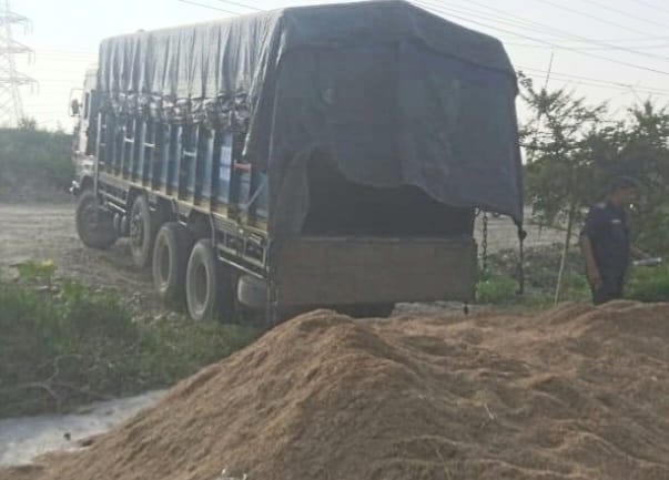 ट्रकमा करेन्ट लागेर एक मजदुरको मृत्यु