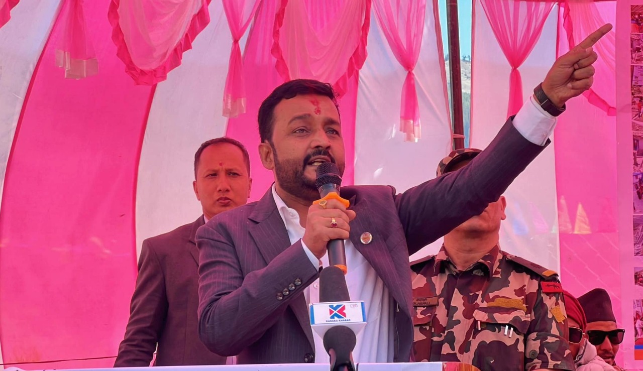 विपद्को घडीमा सबैको सहकार्यबाट खानेपानीको संकट पार गर्न सकिन्छ : मन्त्री यादव