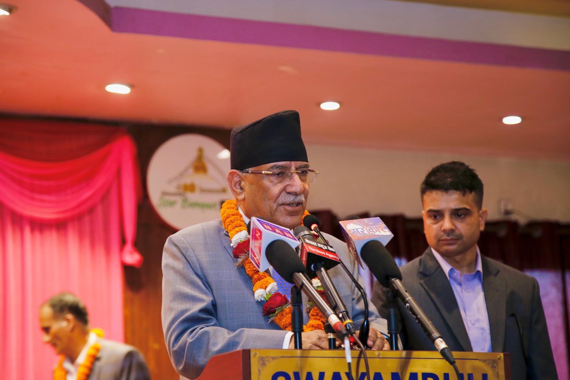 संघीय निजामती सेवा ऐनमा एमालेको षड्यन्त्र, छानबिनमा प्रधानमन्त्रीमाथि पनि हुनुपर्छ : प्रचण्ड