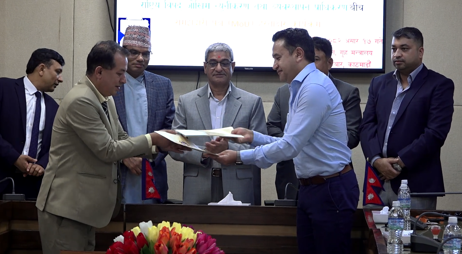 विपद्को समयमा निजी हेलिकप्टरको निशुल्क प्रयोगबारे सम्झौता