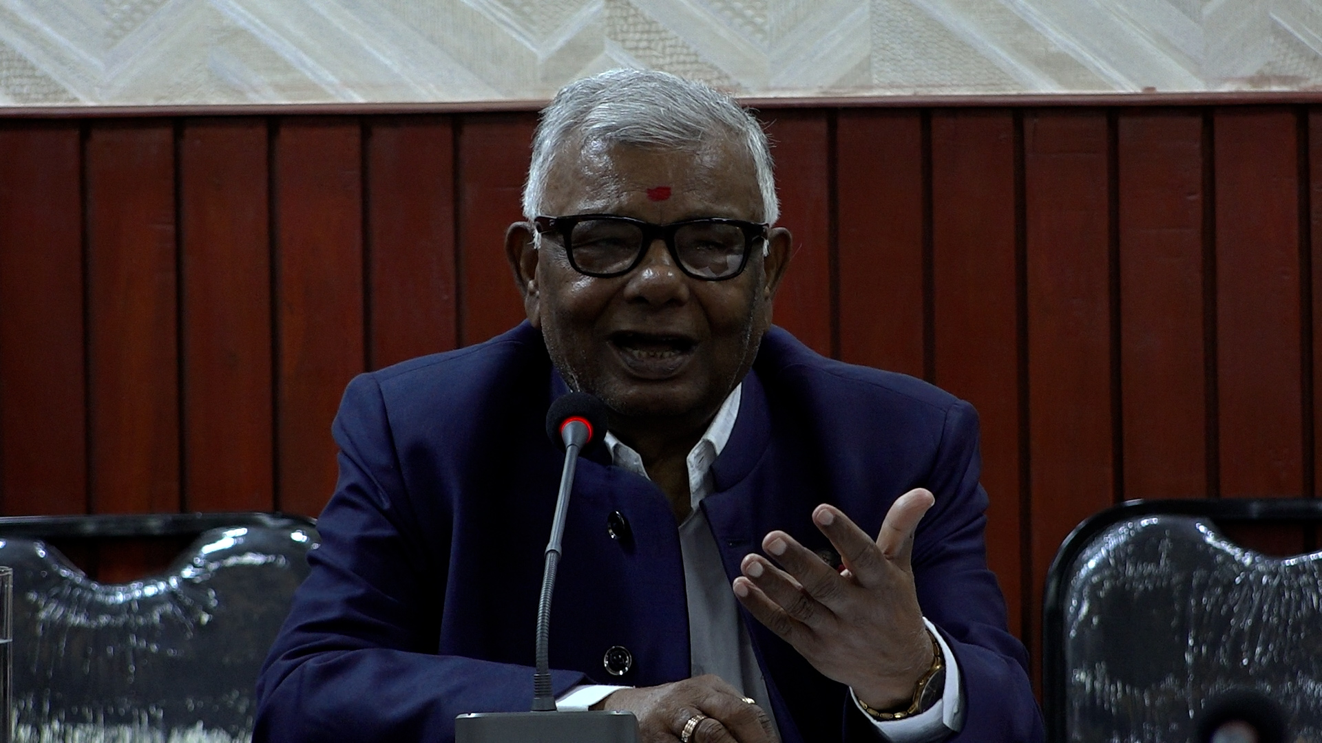 मन्त्री सुडीले गरे एक वर्षे कार्यकालका उपलब्धि सार्वजनिक