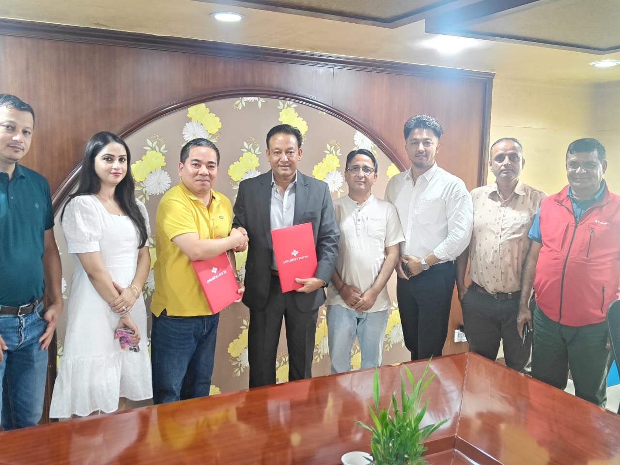 मध्यताँदी खोला जलविद्युत् आयोजनामा लगानी जुट्यो