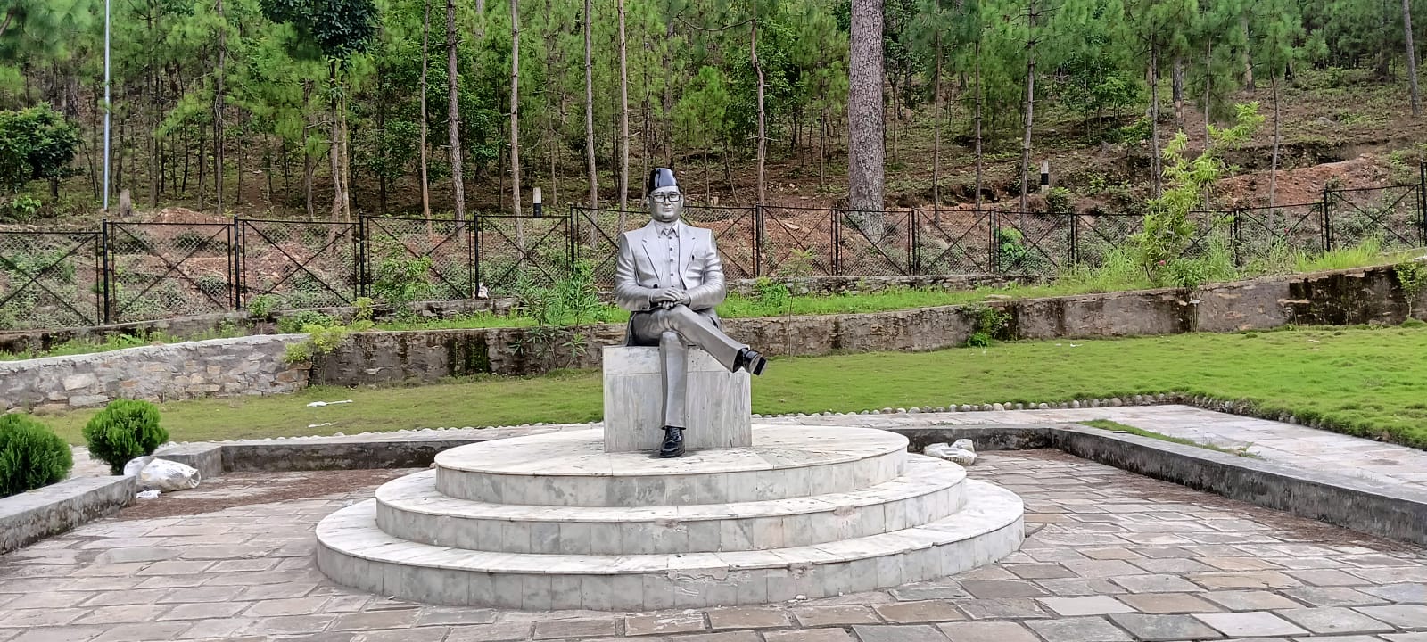 चिरिच्याट्ट र आकर्षक बन्दै मदन भण्डारी पार्क