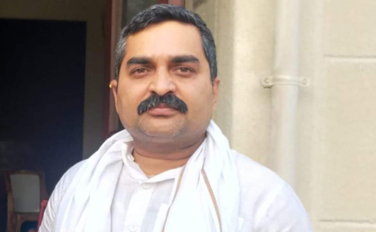 मधेश प्रदेशका पूर्वप्रमुख अहिराज पुर्पक्षका लागि जेल चलान