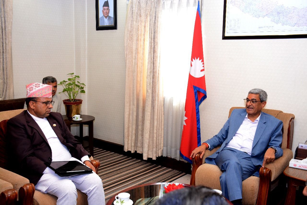 मझगाउँ विमानस्थल पुनः संचालन गर्न दुई मन्त्री सहमत