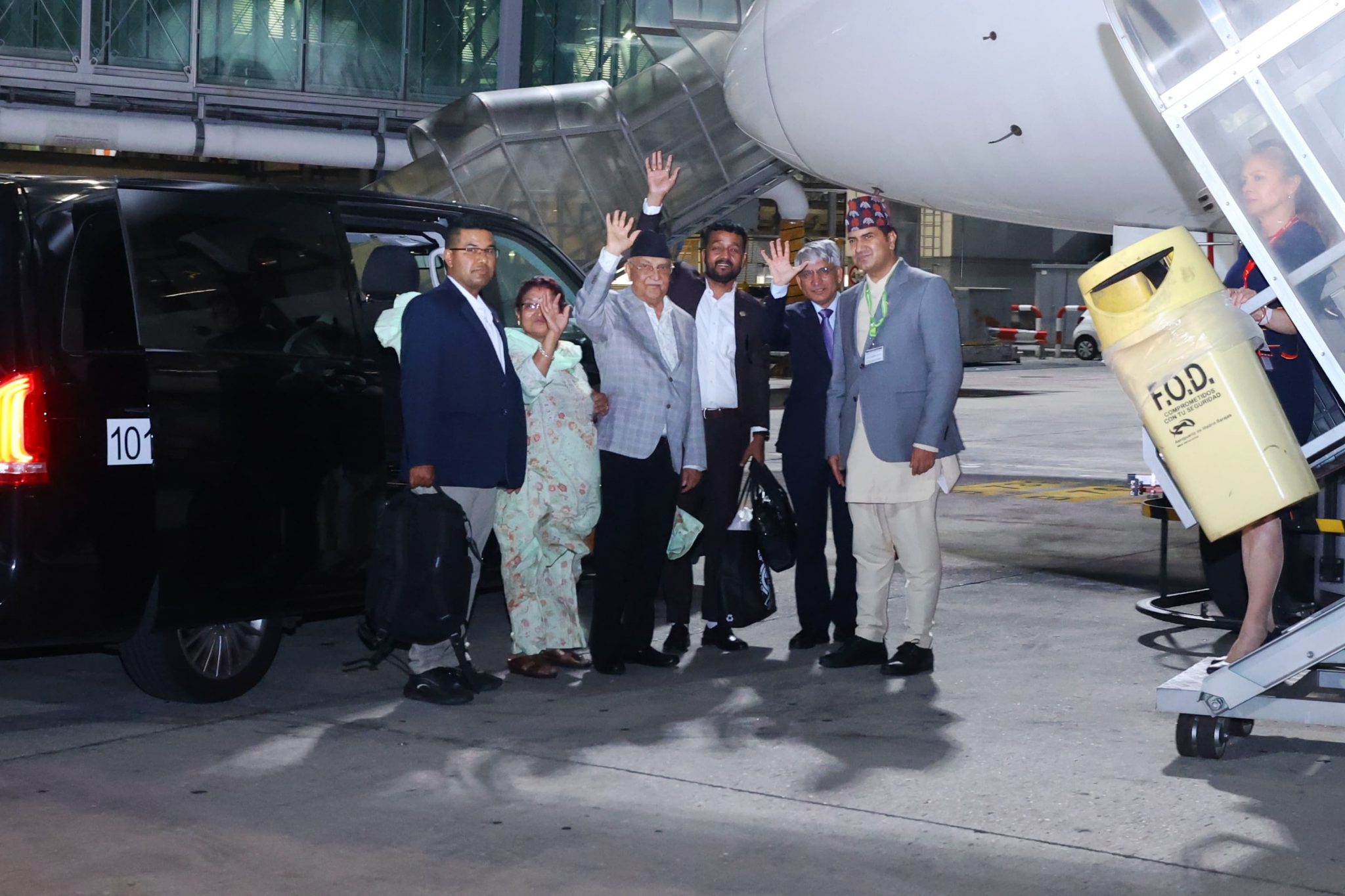 प्रधानमन्त्री ओली आज स्वदेश फर्किँदै