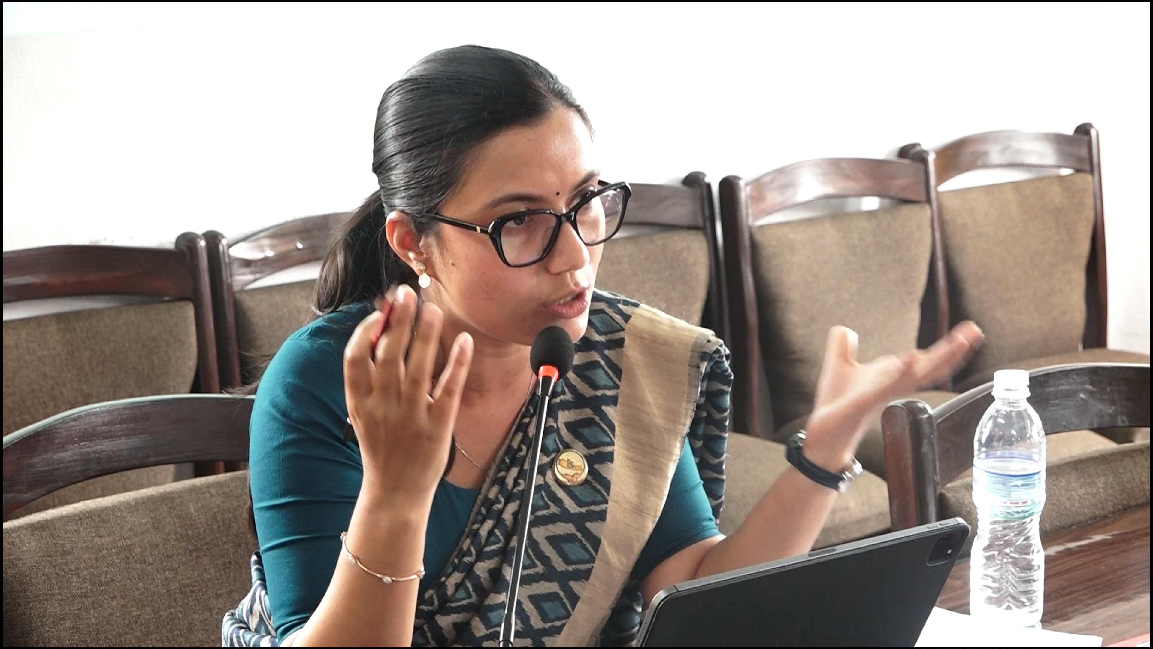 अर्थ समिति बैठक : ऐनहरु कार्यान्वयनअघि ‘कुलिङ पिरियड’को प्रस्ताव